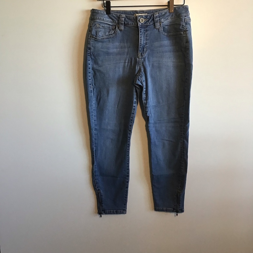 CAbi #232 La Jolla Crop Skinny Ankle Zip Jeans 8